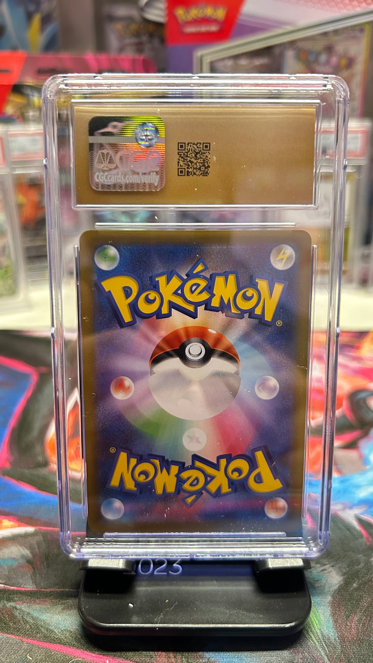 POKEMON SLAB: CGC PRISTINE 10 - MACHAMP V